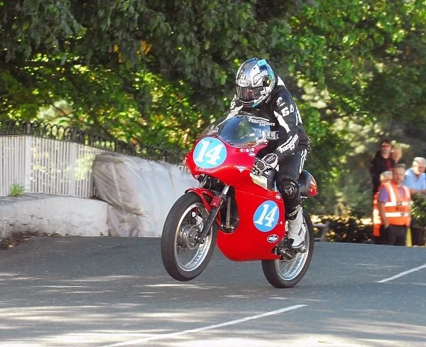 Pete Boast (Ducati) 2016 Junior Classic TT
