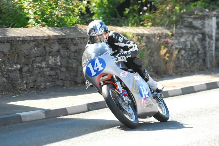 Framed Print : Pete Boast (Honda) 350 Classic TT Framed Print : Pete Boast (Honda) 350 Classic TT