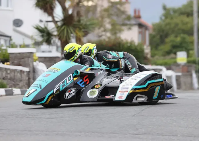 Framed Print : Pete Founds & Jevan Walmsley (LCR Rotec) 2022 Southern 100 Framed Print : Pete Founds & Jevan Walmsley (LCR Rotec) 2022 Southern 100