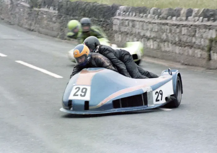 Framed Print : Pete Whiteley & John Armitage (Yamaha) 1982 Southern 100 Framed Print : Pete Whiteley & John Armitage (Yamaha) 1982 Southern 100