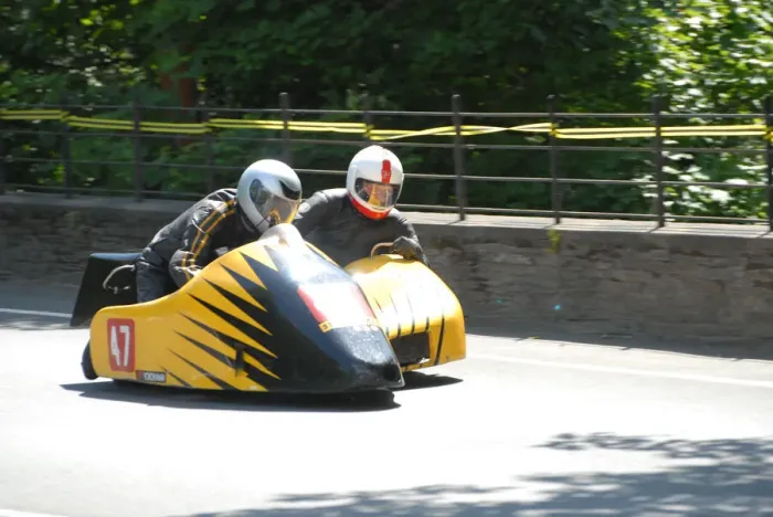 Framed Print : Peter Allebone & Bob K Dowty (MR Equipe Suzuki) 2008 Sidecar TT Framed Print : Peter Allebone & Bob K Dowty (MR Equipe Suzuki) 2008 Sidecar TT