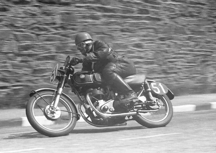 Framed Print : Peter Baldwin (AJS) 1953 Senior Clubman TT Framed Print : Peter Baldwin (AJS) 1953 Senior Clubman TT