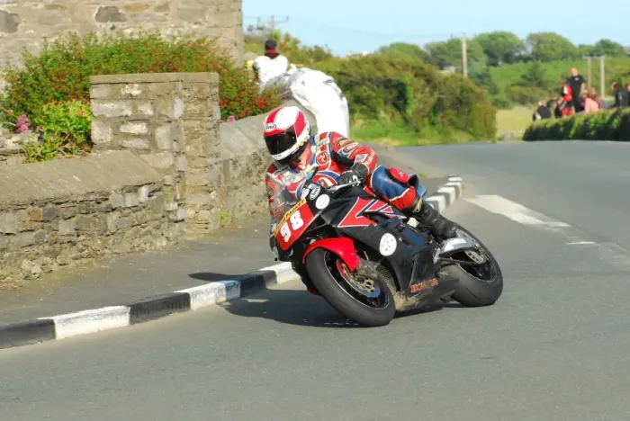 Framed Print : Peter Creer (Honda) 2015 Southern 100 Framed Print : Peter Creer (Honda) 2015 Southern 100