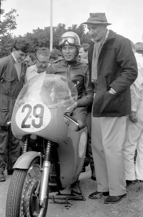 Framed Print : Peter Darvill (AJS) 1963 Junior Manx Grand Prix Framed Print : Peter Darvill (AJS) 1963 Junior Manx Grand Prix