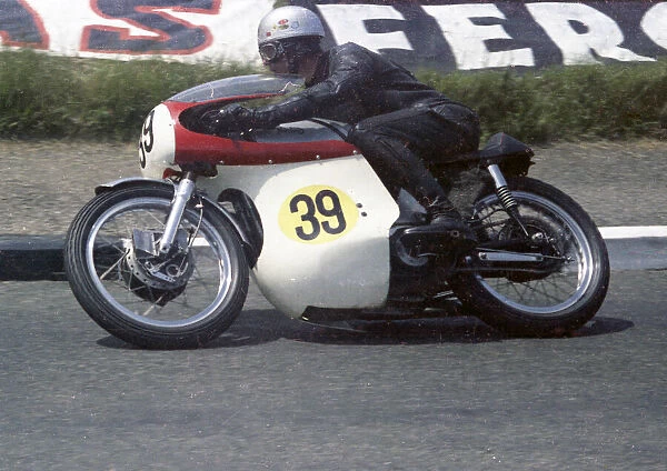 Peter Darvill (Norton) 1967 Senior TT
