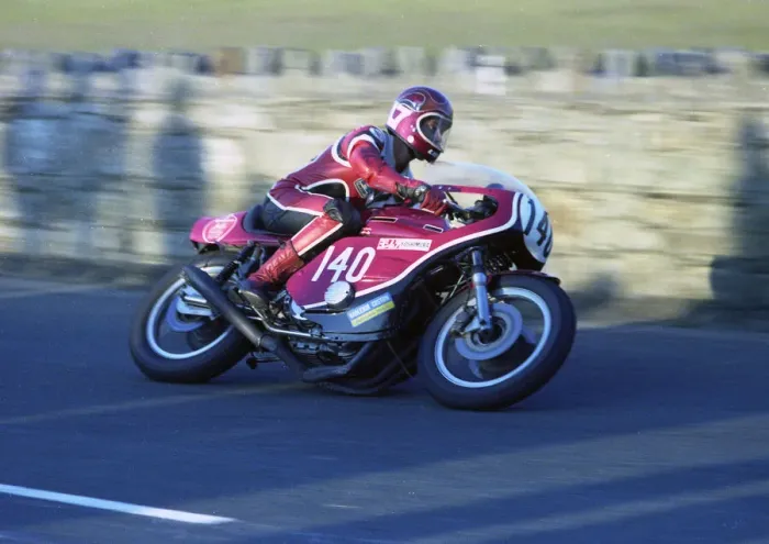 Framed Print : Peter Eaton (Rickman Kawasaki) 1979 Southern 100 Framed Print : Peter Eaton (Rickman Kawasaki) 1979 Southern 100
