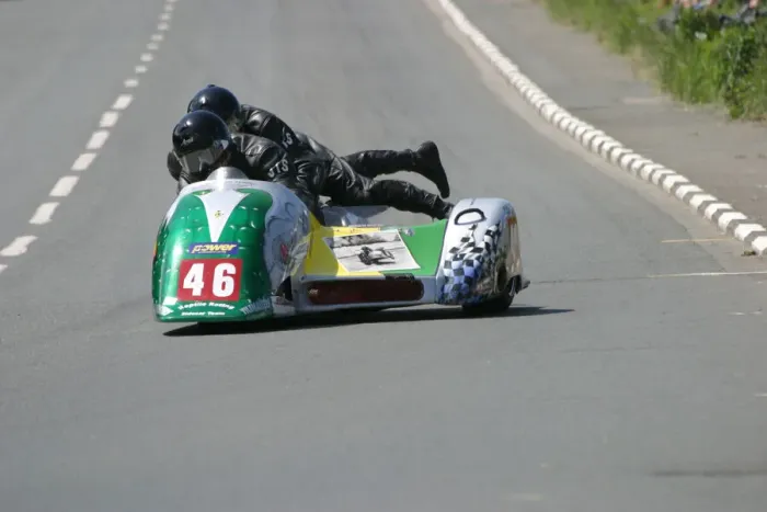 Framed Print : Peter Farrelly & Aaron Galligan (Yamaha) 2005 Sidecar TT Framed Print : Peter Farrelly & Aaron Galligan (Yamaha) 2005 Sidecar TT