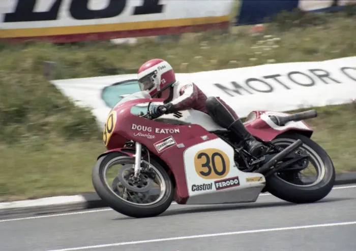 Framed Print : Peter Labuschagne (Suzuki) 1980 Senior TT Framed Print : Peter Labuschagne (Suzuki) 1980 Senior TT