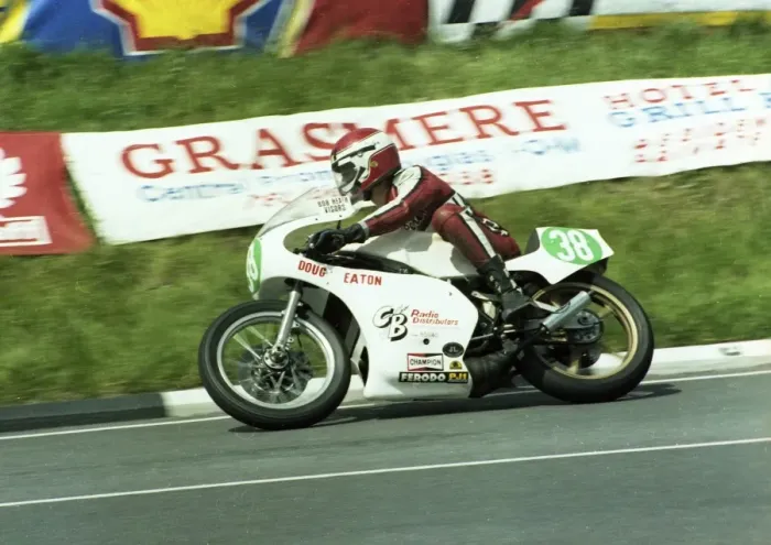 Framed Print : Peter Labuschangne (Yamaha) 1981 Lightweight TT Framed Print : Peter Labuschangne (Yamaha) 1981 Lightweight TT