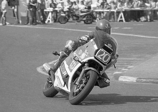 Peter Linden (Honda) 1984 Production TT