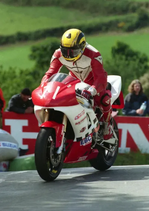 Framed Print : Peter McGee (Yamaha) 1998 Production TT Framed Print : Peter McGee (Yamaha) 1998 Production TT