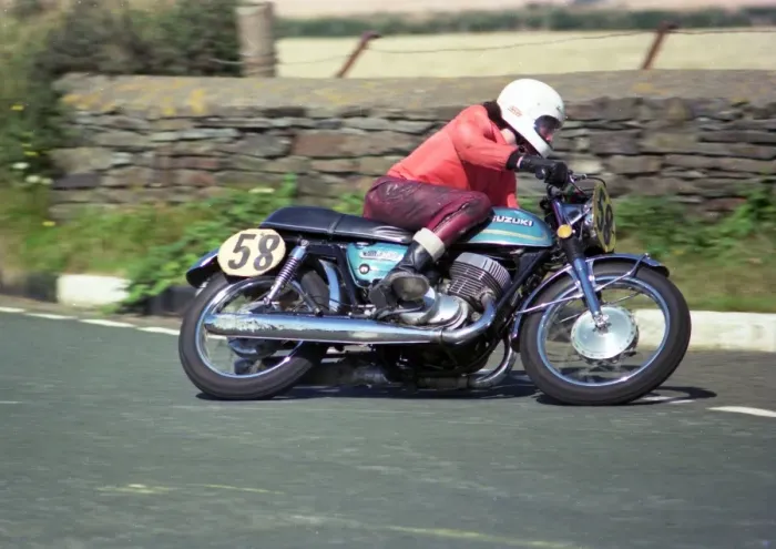 Framed Print : Peter Quaggin (Suzuki) 1976 Jurby Road Framed Print : Peter Quaggin (Suzuki) 1976 Jurby Road