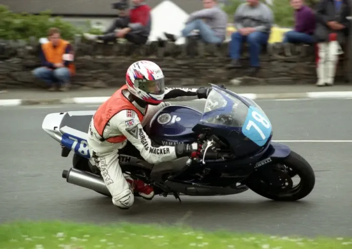 Framed Print : Peter Salmon (Yamaha) 1996 Junior TT