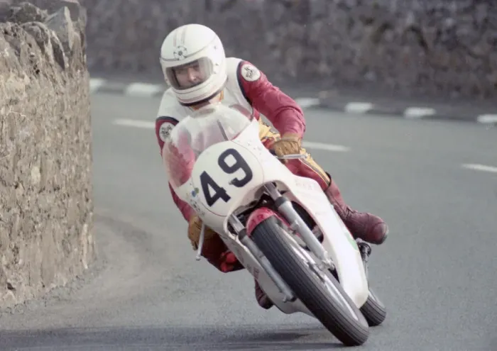 Framed Print : Peter Shillings (Yamaha) 1980 Southern 100