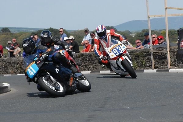 Peter Simpson (Suzuki) and Brian Gordon (Honda) 2011 Southern 100