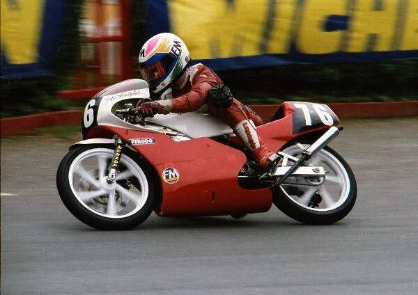 Peter Wakefield (Honda) 1992 Ultra Lightweight TT