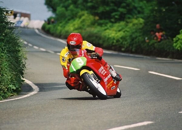 Peter Wakefield (Honda) 2004 Ultra Lightweight TT