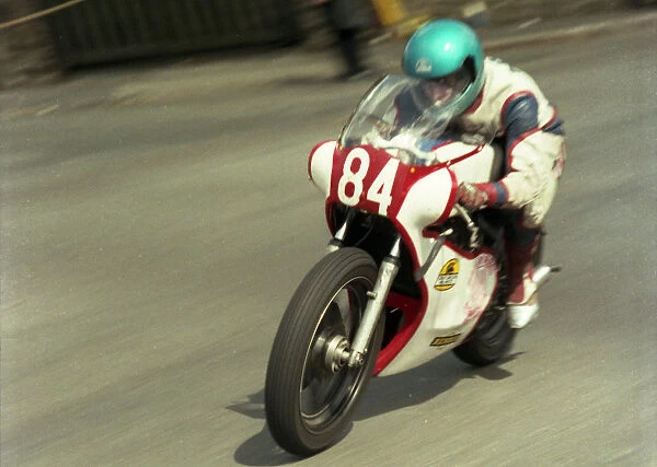 Phil Armes (Yamaha) 1984 Newcomers Manx Grand Prix