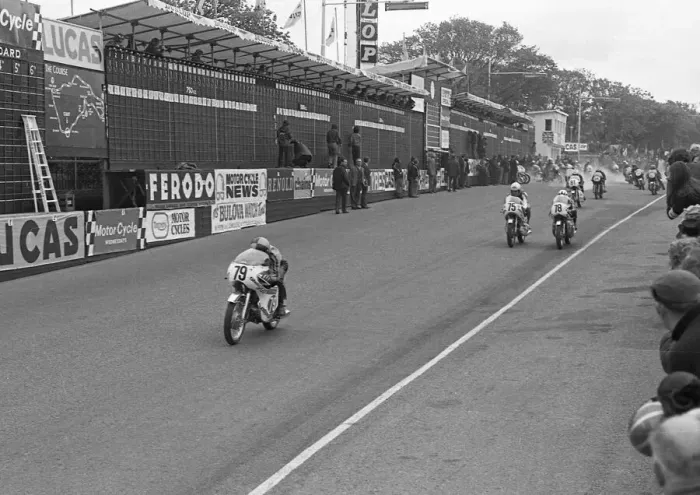 Framed Print : Phil Carpenter (Honda) 1973 Production 250 TT Framed Print : Phil Carpenter (Honda) 1973 Production 250 TT
