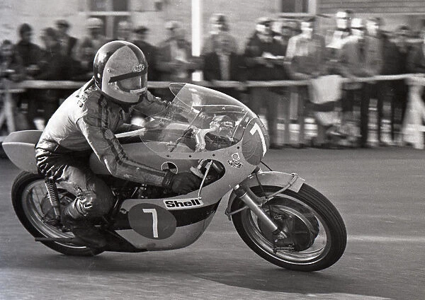 Phil Carpenter (Yamaha) 1975 Lightweight TT