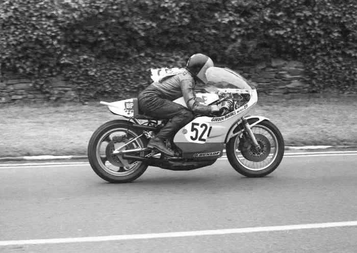 Framed Print : Phil Carpenter (Yamaha) 1977 Classic TT Framed Print : Phil Carpenter (Yamaha) 1977 Classic TT