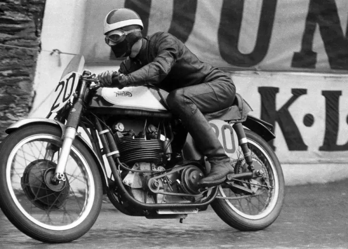 Framed Print : Phil Carter (Telfer Norton) 1955 Lightweight TT Framed Print : Phil Carter (Telfer Norton) 1955 Lightweight TT