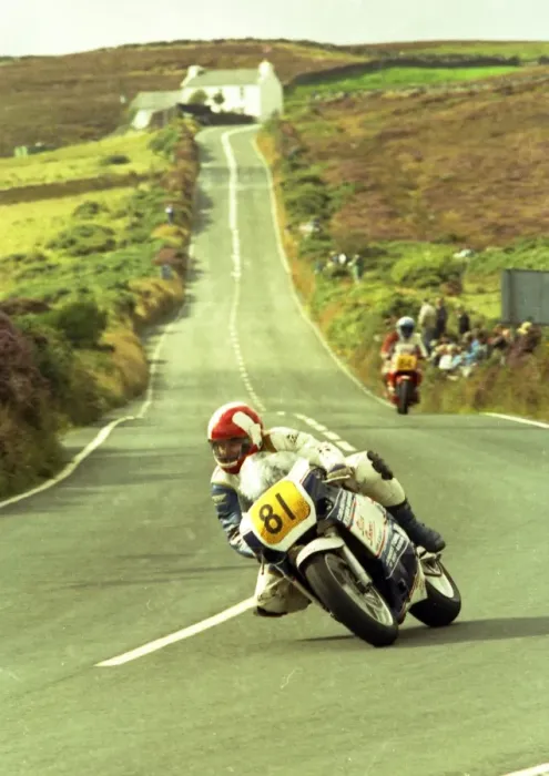 Framed Print : Phil Hickey (Suzuki) 1993 Senior Manx Grand Prix Framed Print : Phil Hickey (Suzuki) 1993 Senior Manx Grand Prix