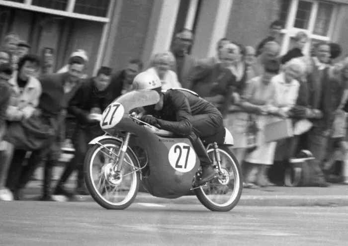 Framed Print : Phil Horsham (Honda) 1964 50cc TT Framed Print : Phil Horsham (Honda) 1964 50cc TT