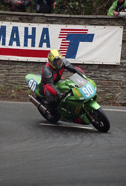Phil Kneen Honda 1998 Junior TT