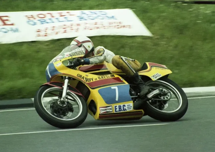 Framed Print : Phil Mellor (Granby Yamaha) 1981 Formula 2 TT Framed Print : Phil Mellor (Granby Yamaha) 1981 Formula 2 TT