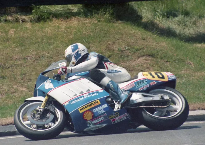Framed Print : Phil Mellor (Suzuki) 1988 Senior TT