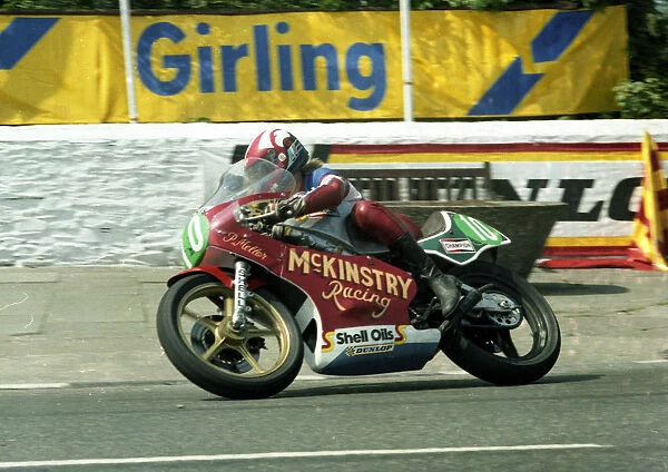 Phil Mellor (Yamaha) 1982 Junior TT