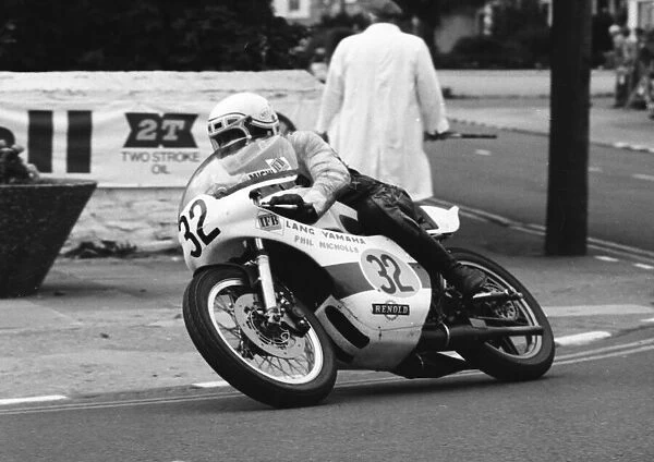 Phil Nicholls (Yamaha) 1977 Senior Manx Grand Prix