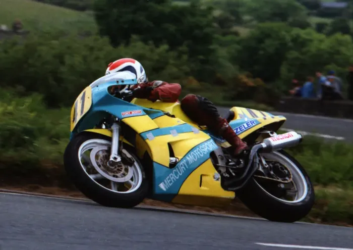Framed Print : Phil Nichols (Honda) 1989 Senior TT Framed Print : Phil Nichols (Honda) 1989 Senior TT