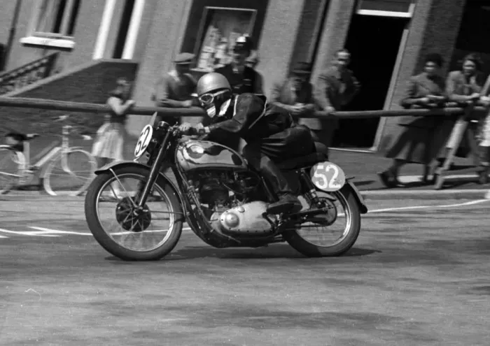 Framed Print : Phil Palmer (BSA) 1953 Junior Clubman TT Framed Print : Phil Palmer (BSA) 1953 Junior Clubman TT