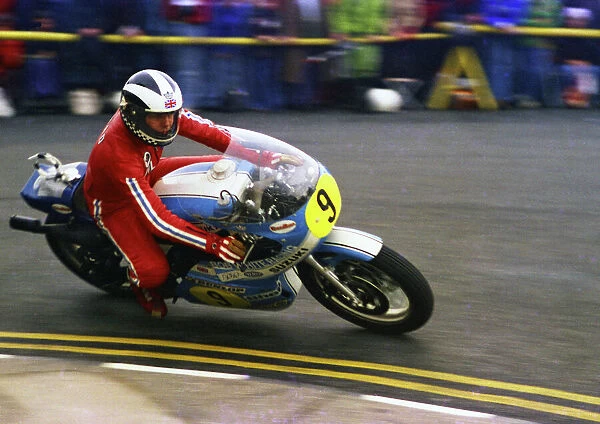 Phil Read (Suzuki) 1977 Senior TT