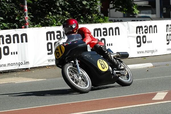 Philip Woodall (Seeley G50) 2013 Senior Classic TT