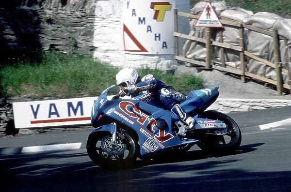Phillip McCallen at Governors Bridge: 1997 Junior TT