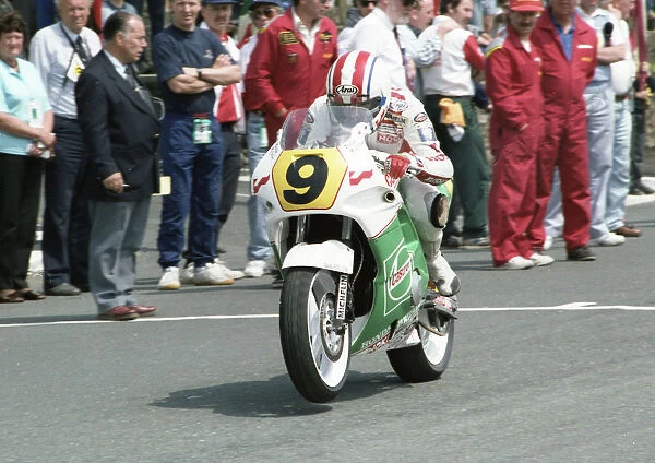 Phillip McCallen (Honda) 1992 Supersport 600 TT
