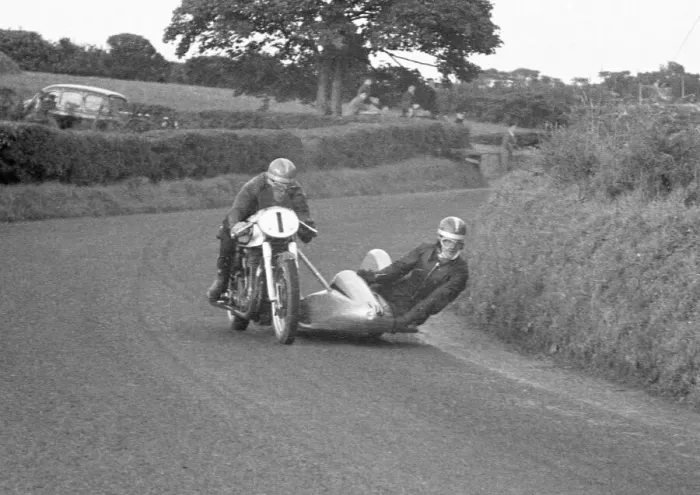 Framed Print : Pip Harris & Ray Campbell (Norton) 1953 Sidecar Ulster Grand Prix Framed Print : Pip Harris & Ray Campbell (Norton) 1953 Sidecar Ulster Grand Prix