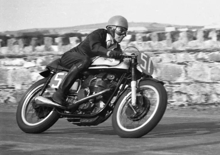 Framed Print : R Williams (Norton) 1959 Southern 100 Framed Print : R Williams (Norton) 1959 Southern 100