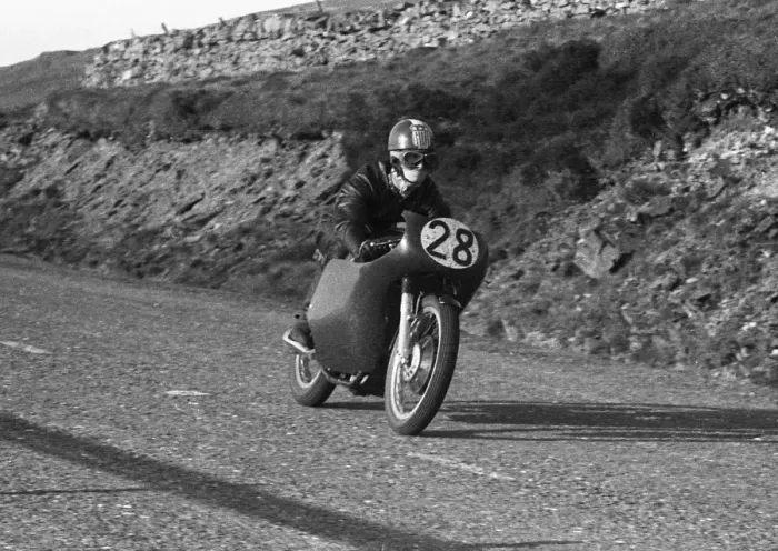 Framed Print : Ralph Fox (AJS) 1959 Junior TT Framed Print : Ralph Fox (AJS) 1959 Junior TT