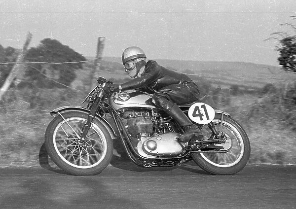 Ralph Wijesinghe (BSA) 1955 Junior Ulster Grand Prix