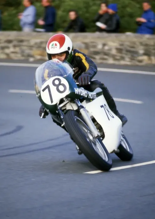 Framed Print : Ray Bradley (Aermacchi) 1986 Classic Manx Grand Prix Framed Print : Ray Bradley (Aermacchi) 1986 Classic Manx Grand Prix