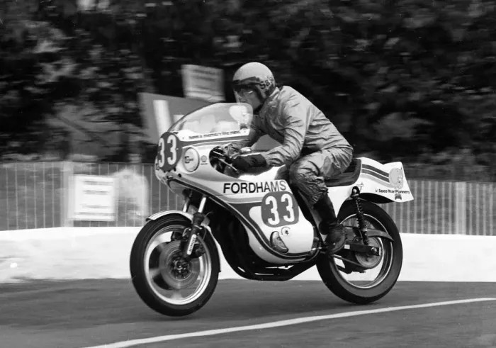 Framed Print : Ray Knight (Fordhams Honda) 1977 Formula One TT Framed Print : Ray Knight (Fordhams Honda) 1977 Formula One TT