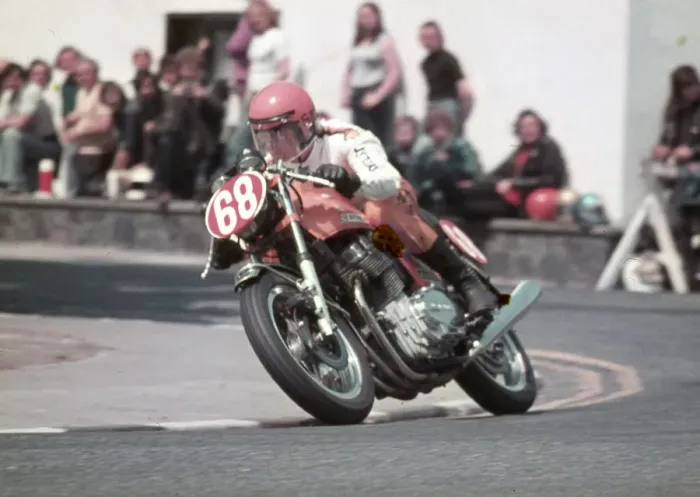 Framed Print : Ray Knight (Laverda) 1976 Production TT Framed Print : Ray Knight (Laverda) 1976 Production TT