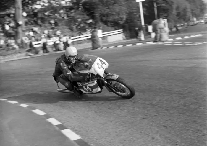 Framed Print : Ray Knight (Triumph) 1970 500cc Production TT Framed Print : Ray Knight (Triumph) 1970 500cc Production TT