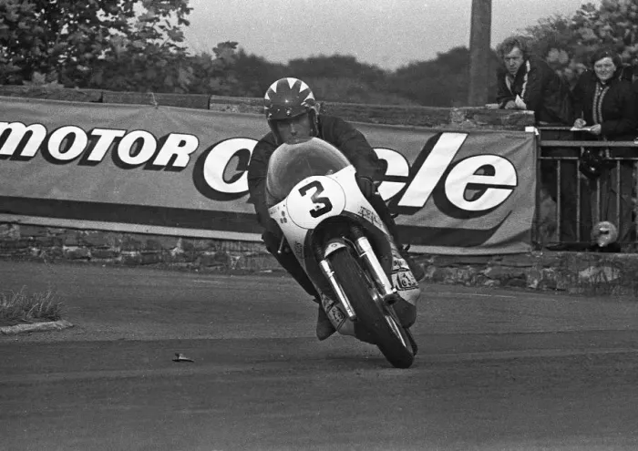 Framed Print : Ray McCullough (Yamaha) 1974 Southern 100 Framed Print : Ray McCullough (Yamaha) 1974 Southern 100