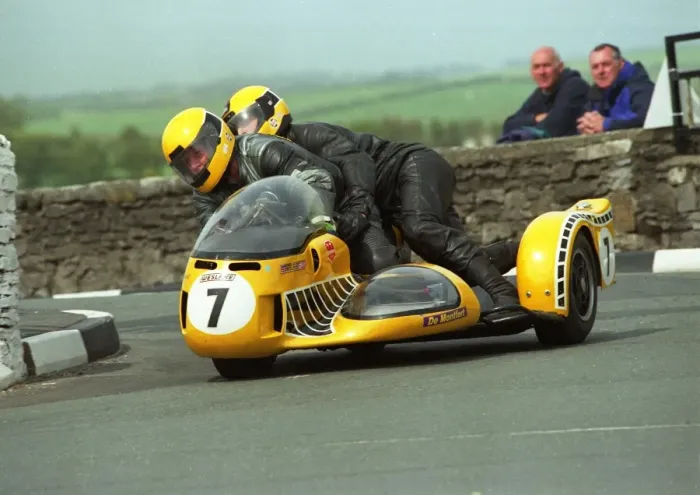 Framed Print : Raymond Reeves & Barry Pepperrell (Weslake) 2002 Pre TT Classic Framed Print : Raymond Reeves & Barry Pepperrell (Weslake) 2002 Pre TT Classic