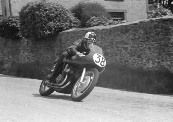 Framed Print : Reg Armstrong (Gilera) 1955 Senior TT Framed Print : Reg Armstrong (Gilera) 1955 Senior TT